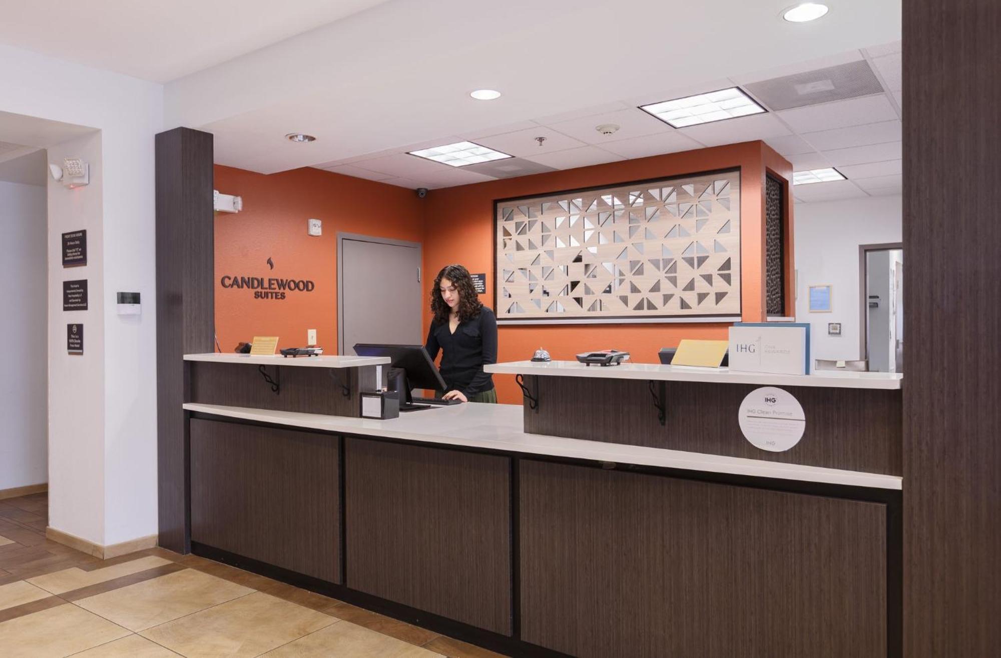 Candlewood Suites San Marcos By Ihg Exterior foto