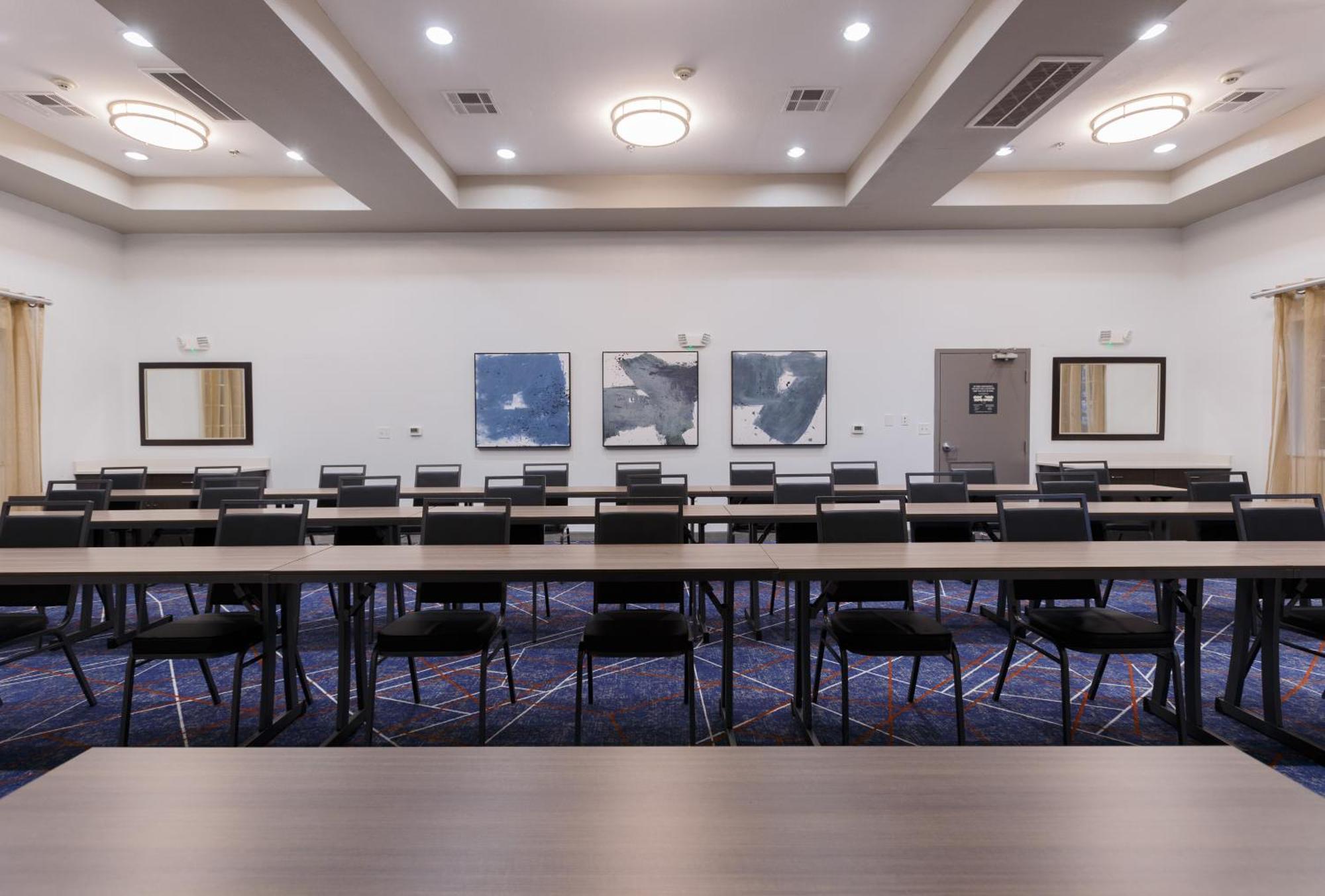 Candlewood Suites San Marcos By Ihg Exterior foto