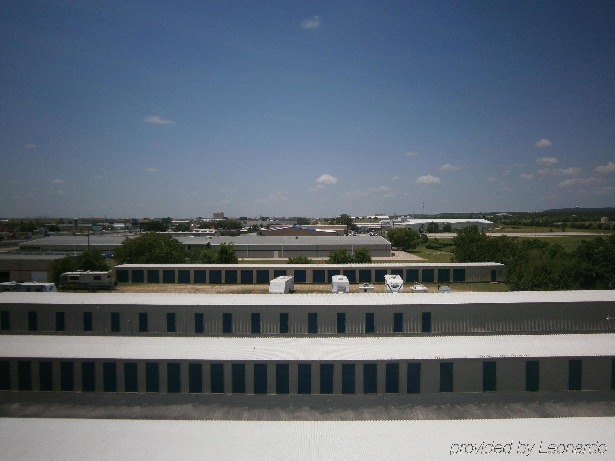 Candlewood Suites San Marcos By Ihg Exterior foto